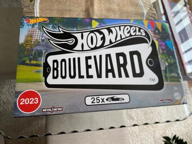 Hot Wheels Boulevard - Caixa Lacrada completa 2023
