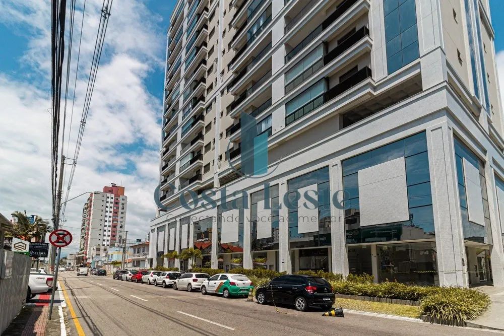 Loja comercial em localização privilegiada no coração do Kobrasol, em São José - Foto 5
