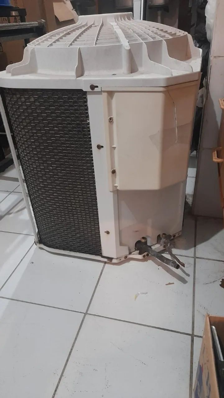 Ar condicionado Piso Teto 32000 Btus