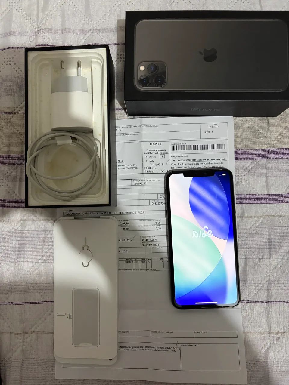 VENDO IPHONE 11 PRO MAX 64gb