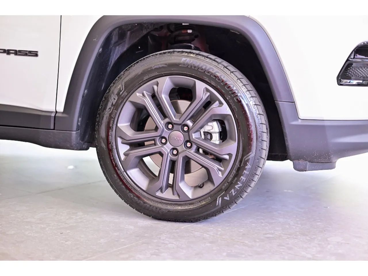 Jeep Compass Longitude 2.0 4X2 Flex 16V Aut. 2026 - Foto 5