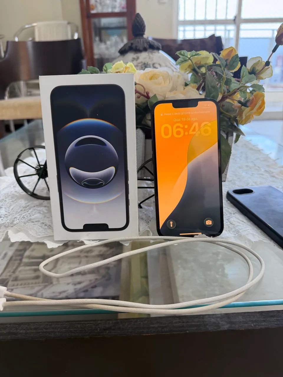 iPhone 16e 