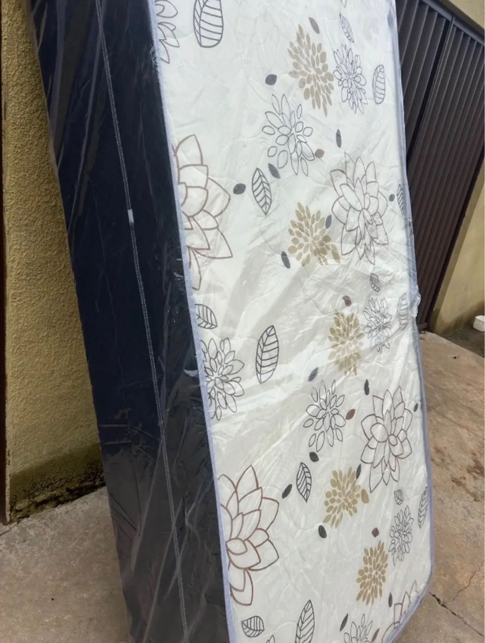 Cama box solteiro nova 