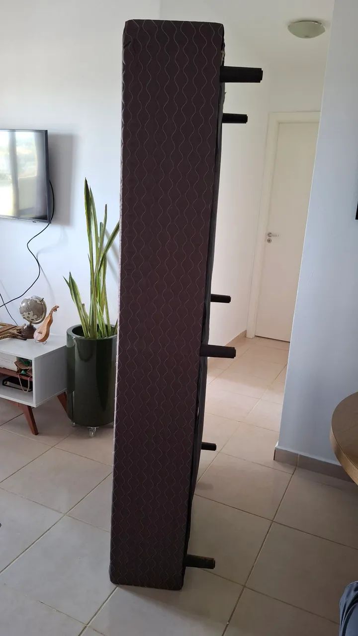 Base de cama solteiro, quase nova. Usada pouquíssimo. - Foto 4