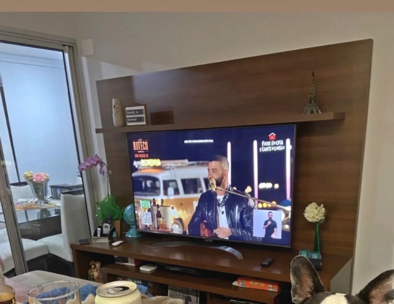 Vende-se rack e painel de parede 
