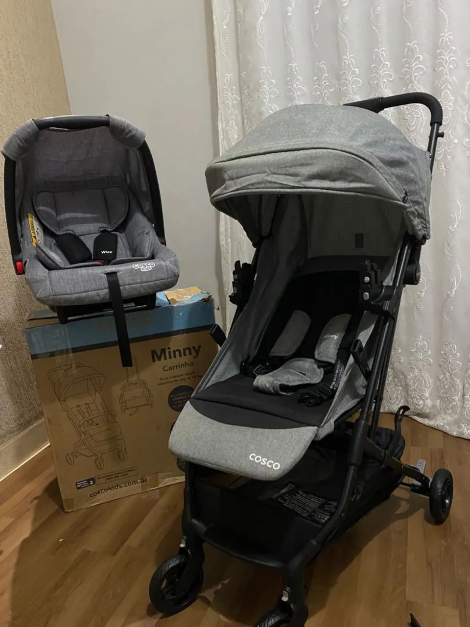Carrinho vira mala para avião e Bebê conforto 
