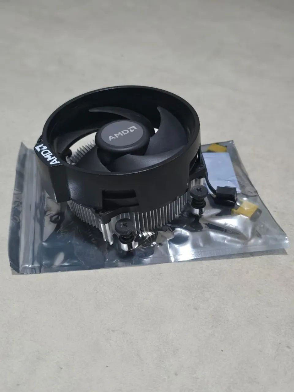 Vendo FAN de processador AMD semi nova 