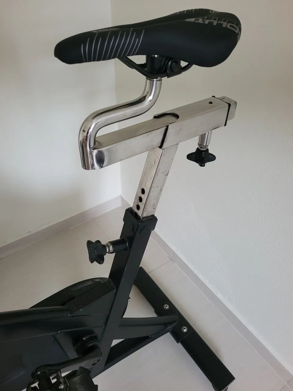 Bicicleta Ergostática Spinning Schwinn - Foto 3