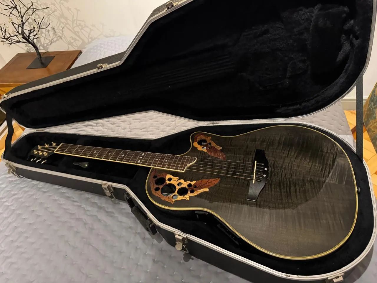 Violão Ovation Celebrity Deluxe CS257 - Instrumentos musicais