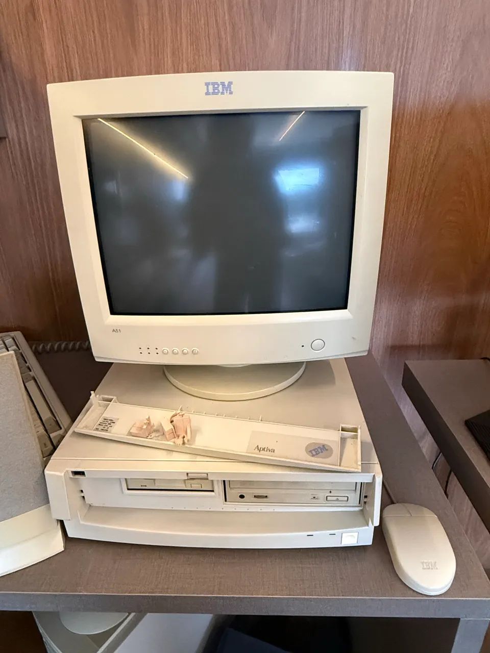 IBM Aptiva 2144-L80 - Foto 2