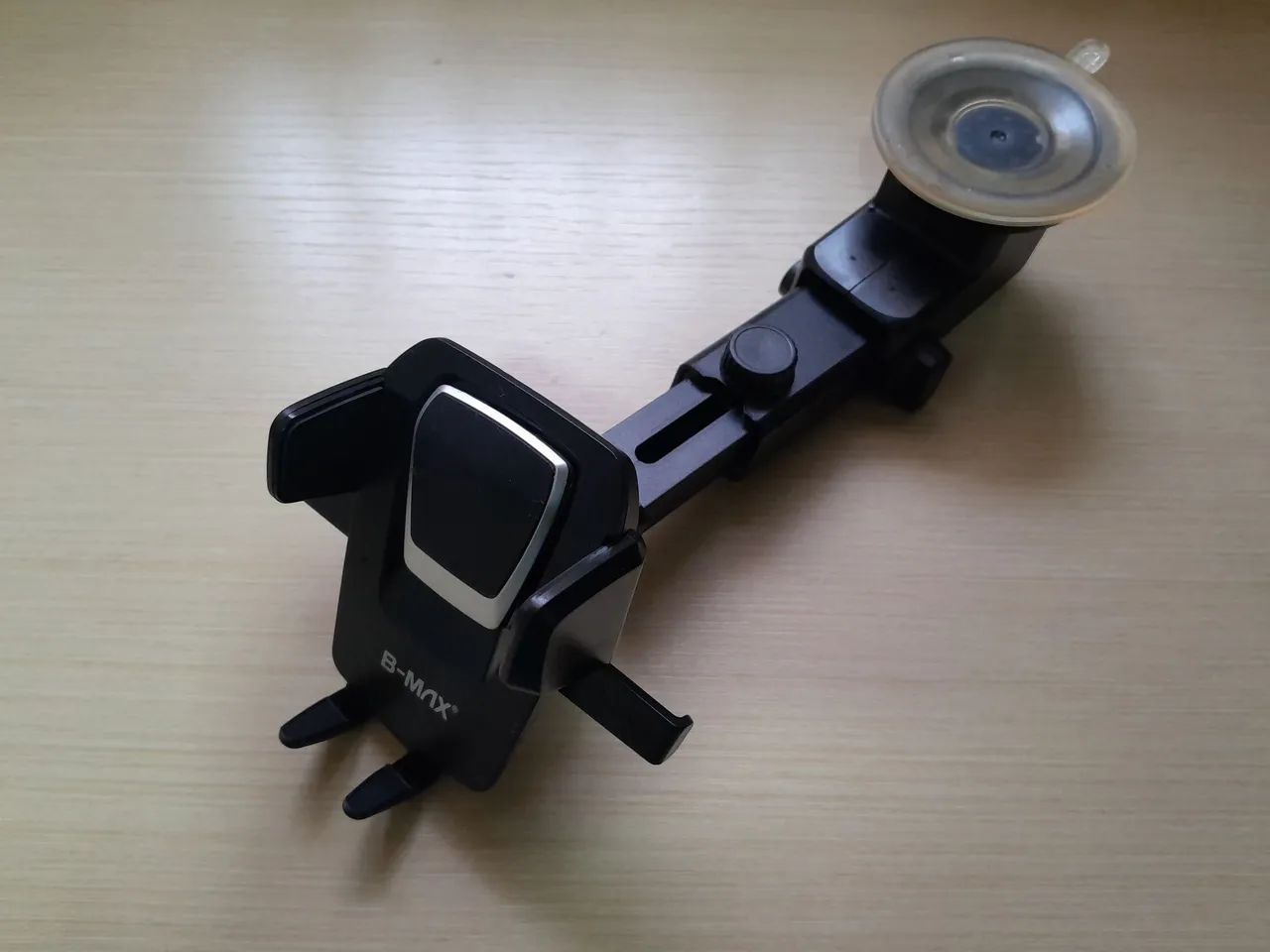 Suporte veicular para celular  B-MAX