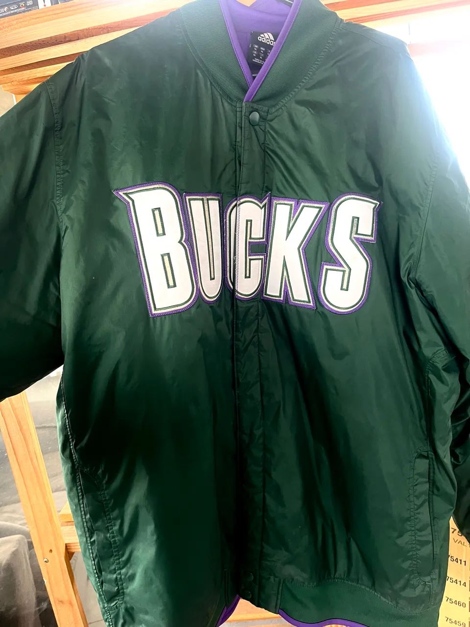 Jaqueta Adidas Bucks vintage - Foto 3