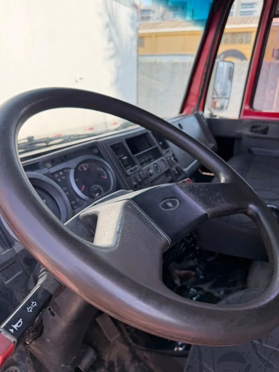 Ford Cargo 2428 - Foto 4