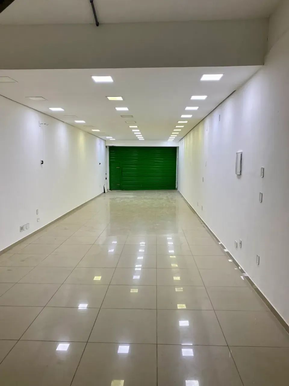 Imóvel comercial de esquina com 2 pavimentos - Foto 4