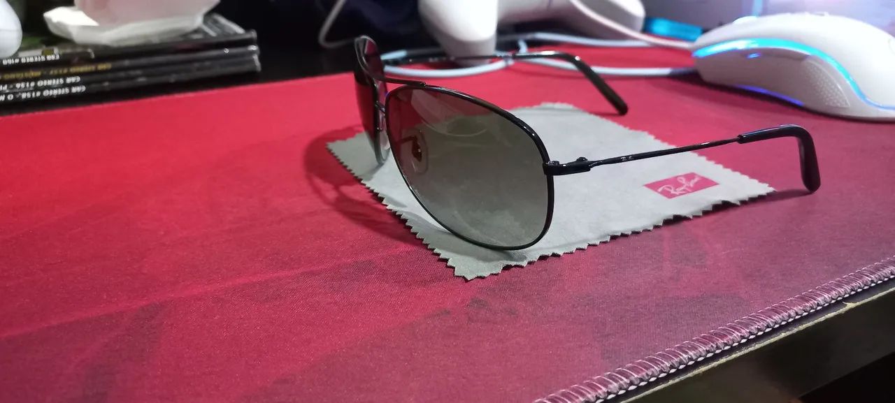 Óculos escuro rayban original com pouco uso!! - Foto 3