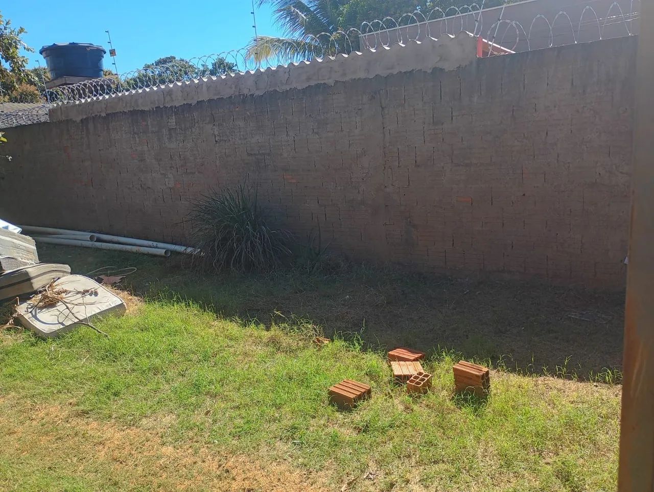Vendo Terreno com Casa Construída - Foto 4