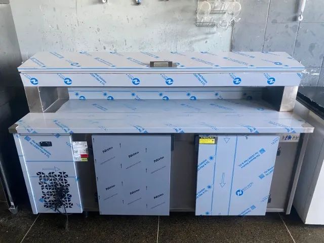 BALCÃO ENCOSTO PORTA CONDIMENTOS 2M POLAR