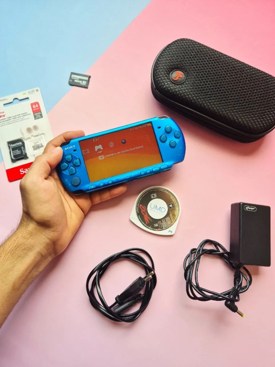PSP 3000 Azul Vibrante 64Gb Lotado de Jogos + Jogo Mídia Física