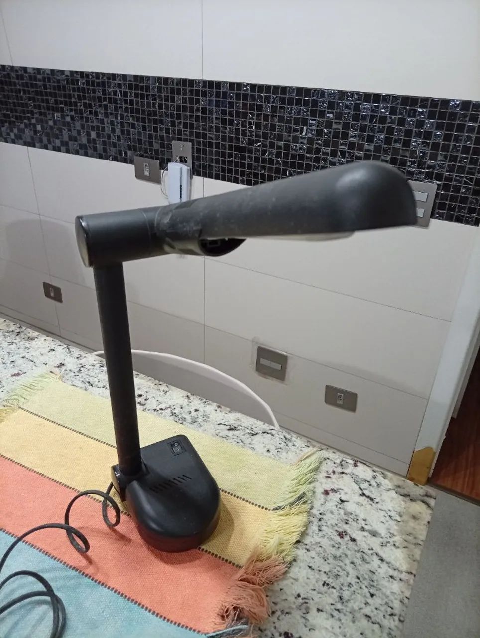 Luminária de mesa com lâmpada v-110 - Foto 3