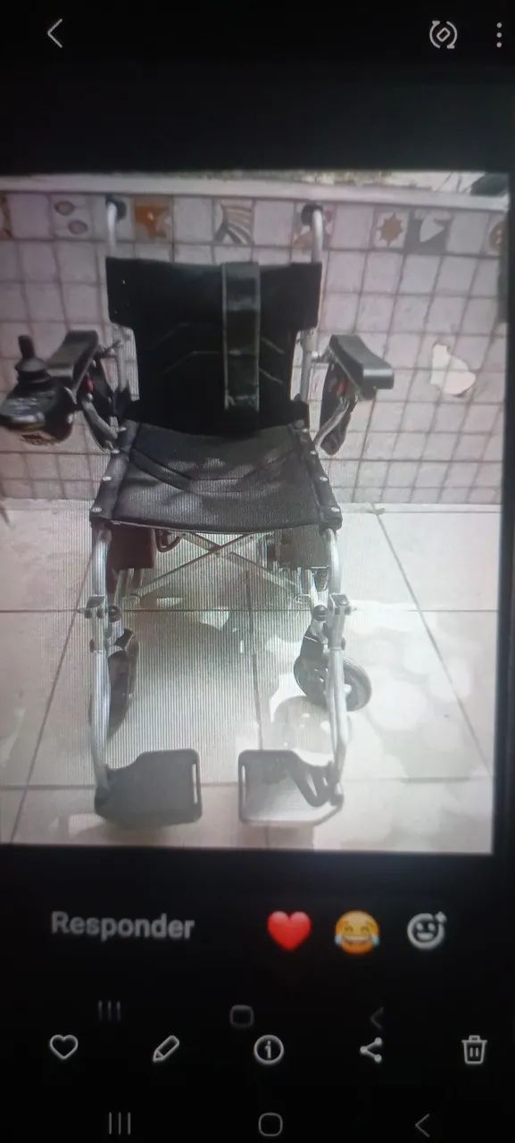 cadeira de rodas motorizada