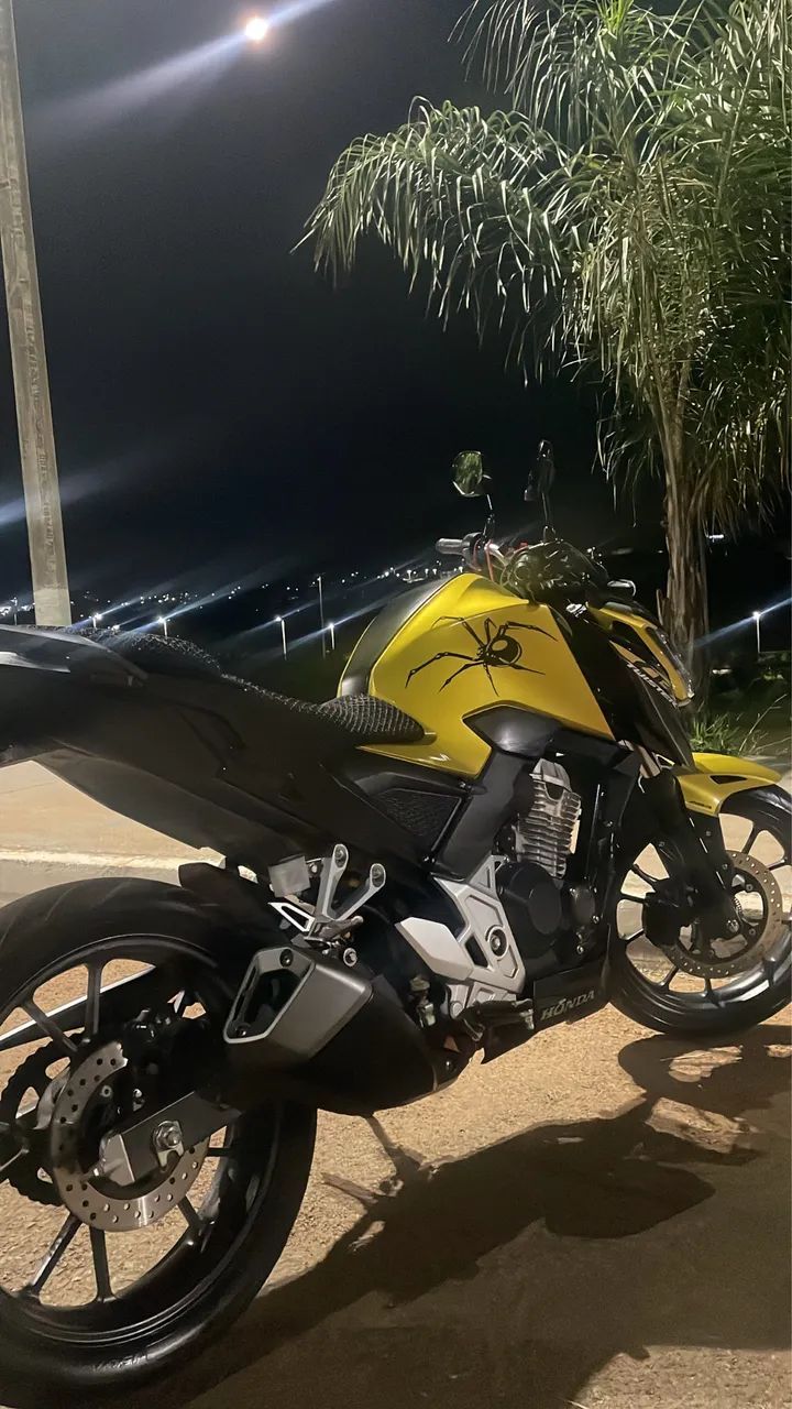CB 300F ABS 2024 - Foto 2