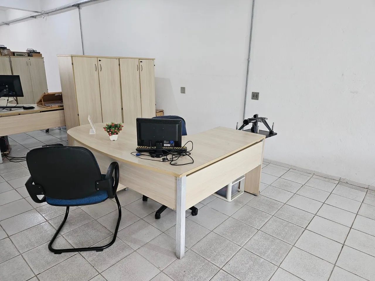 Mesas de escritório em L - Foto 2