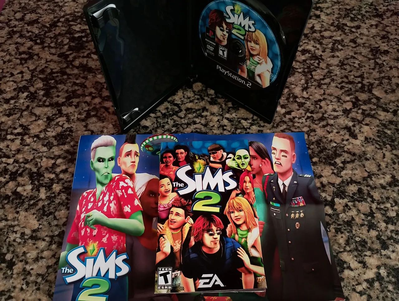 The Sims 2 ps2  - Foto 2