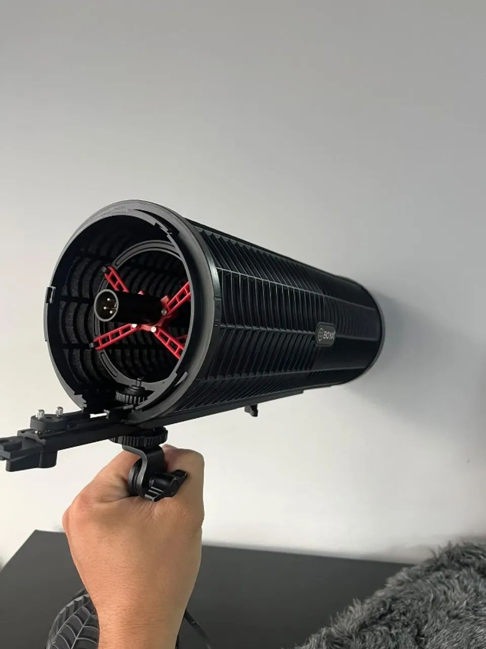 Kit microfone SYNCO Mic-D2 + blimp BOYA com case - Foto 3