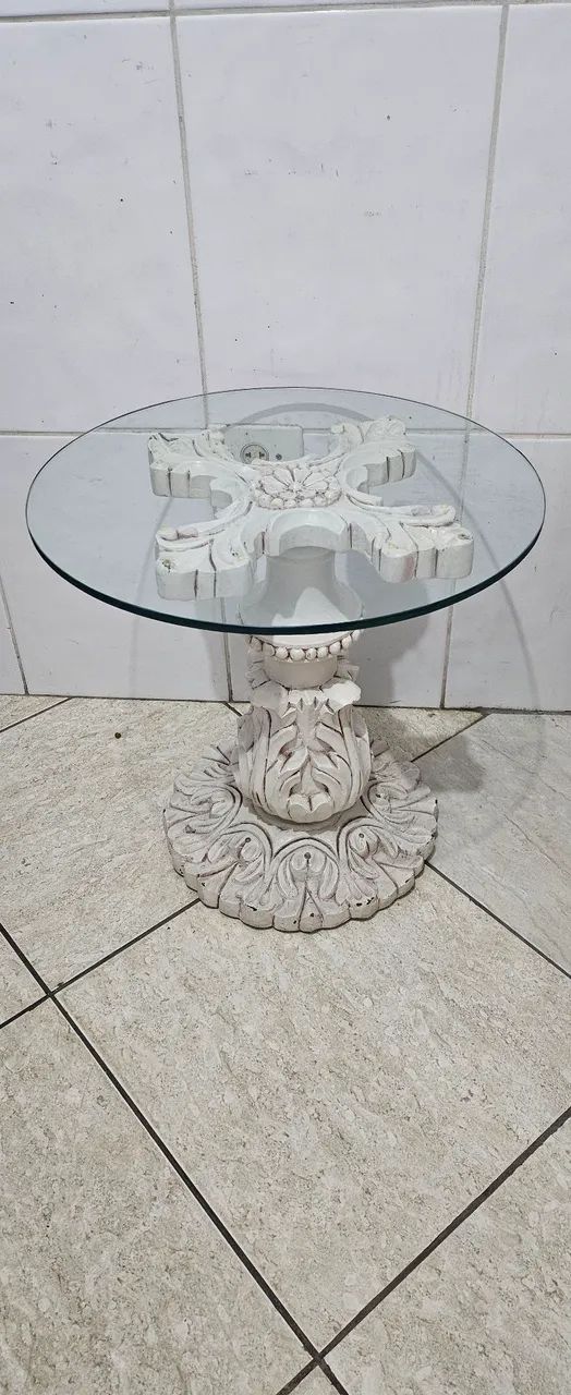 Vendo mesa de centro vidro com madeira trabalhada 