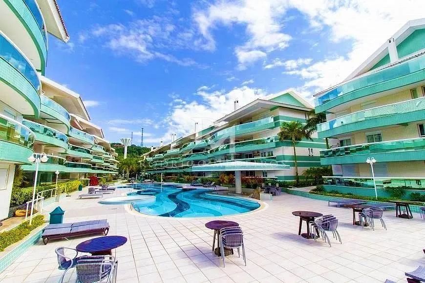 COBERTURA DUPLEX COM VISTA PARA O MAR NA PRAIA BRAVA  FLORIANÓPOLIS/SC