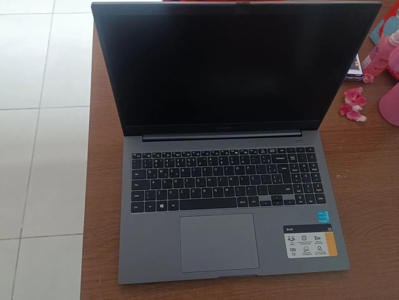 Notebook Samsung novinho  - Foto 3