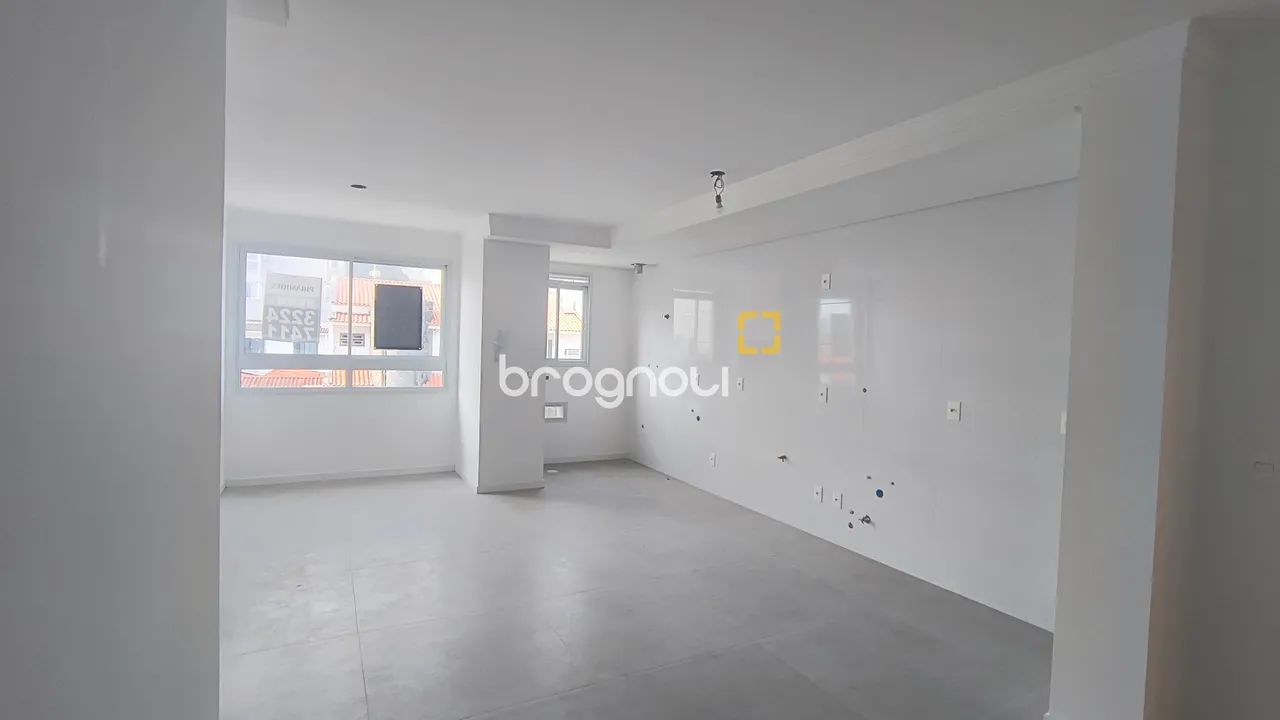 Apartamento de 2 Quartos sendo 1 suíte e garagem no Coqueiros. - Foto 2