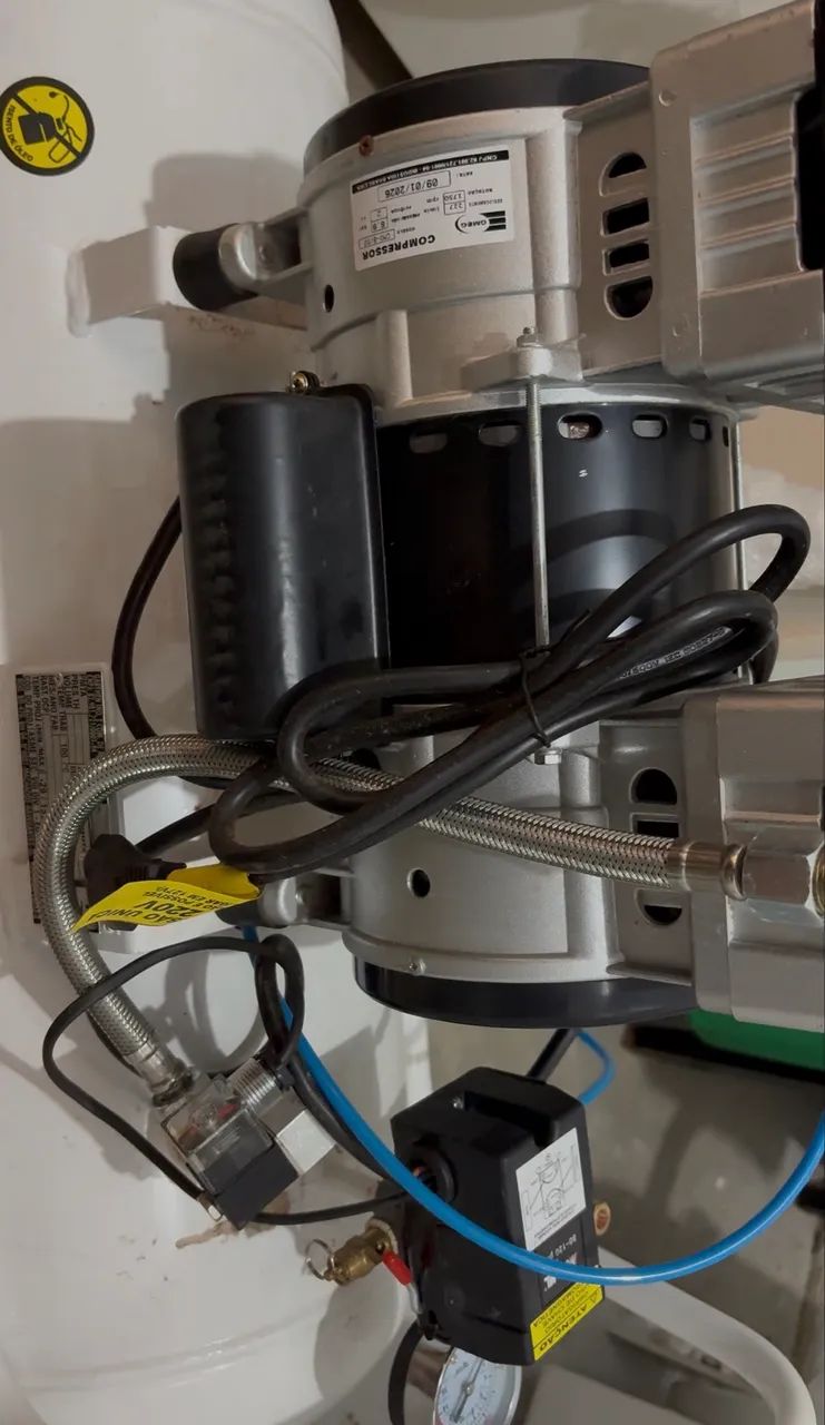 Compressor 50 litros isento de óleo 