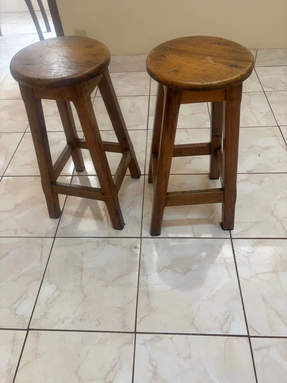 Banqueta em Madeira