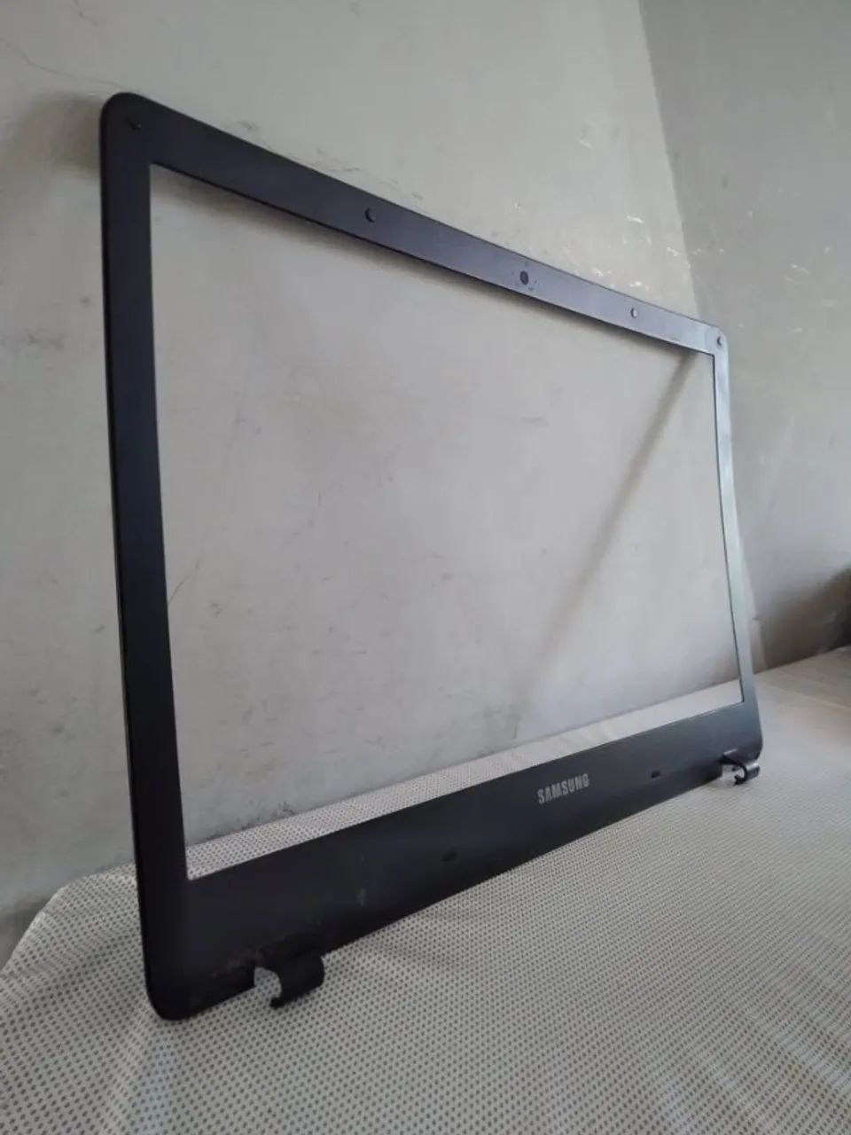 Moldura Samsung Np300E5m - Foto 2