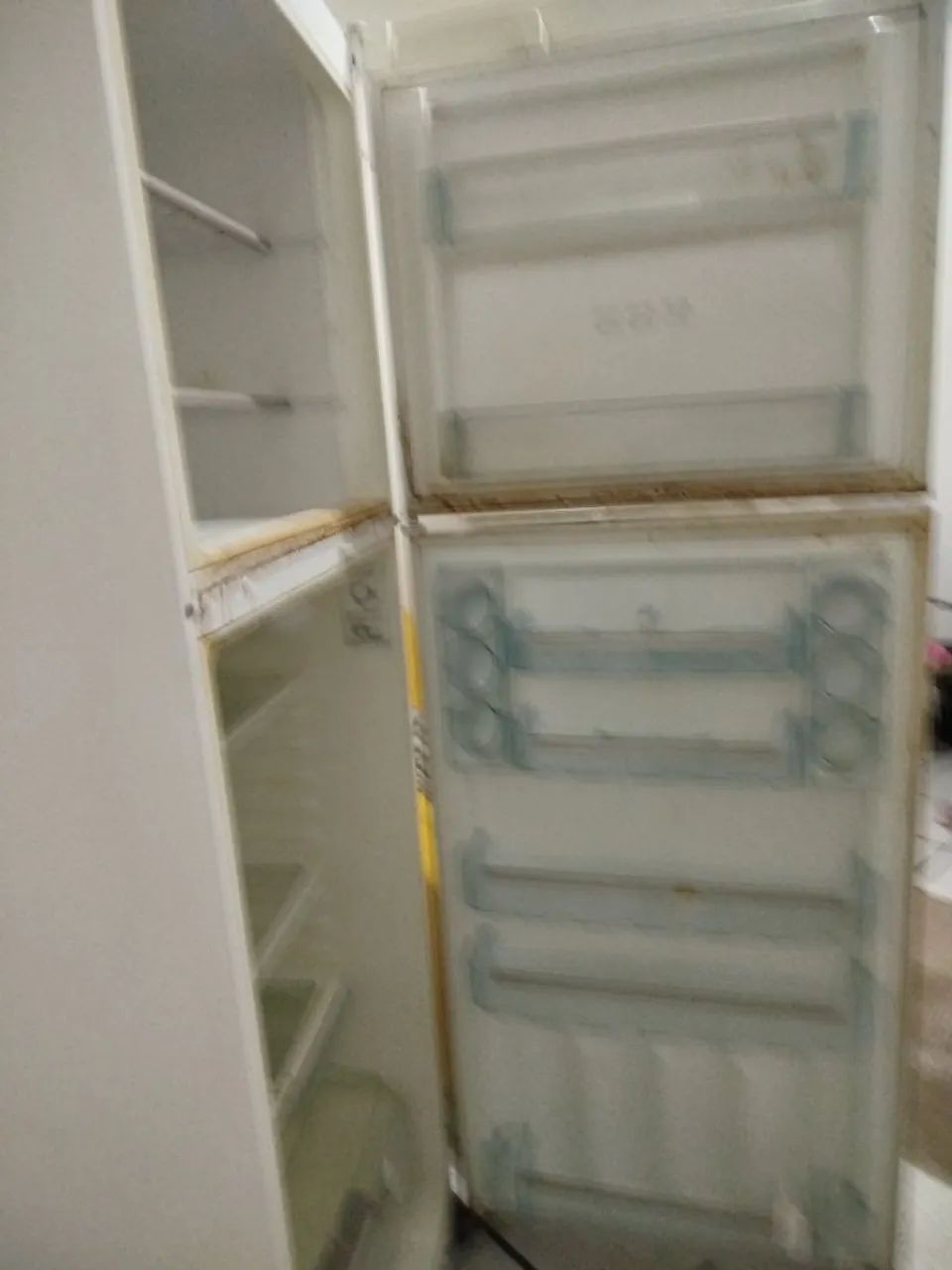 Geladeira quebrada  - Foto 3