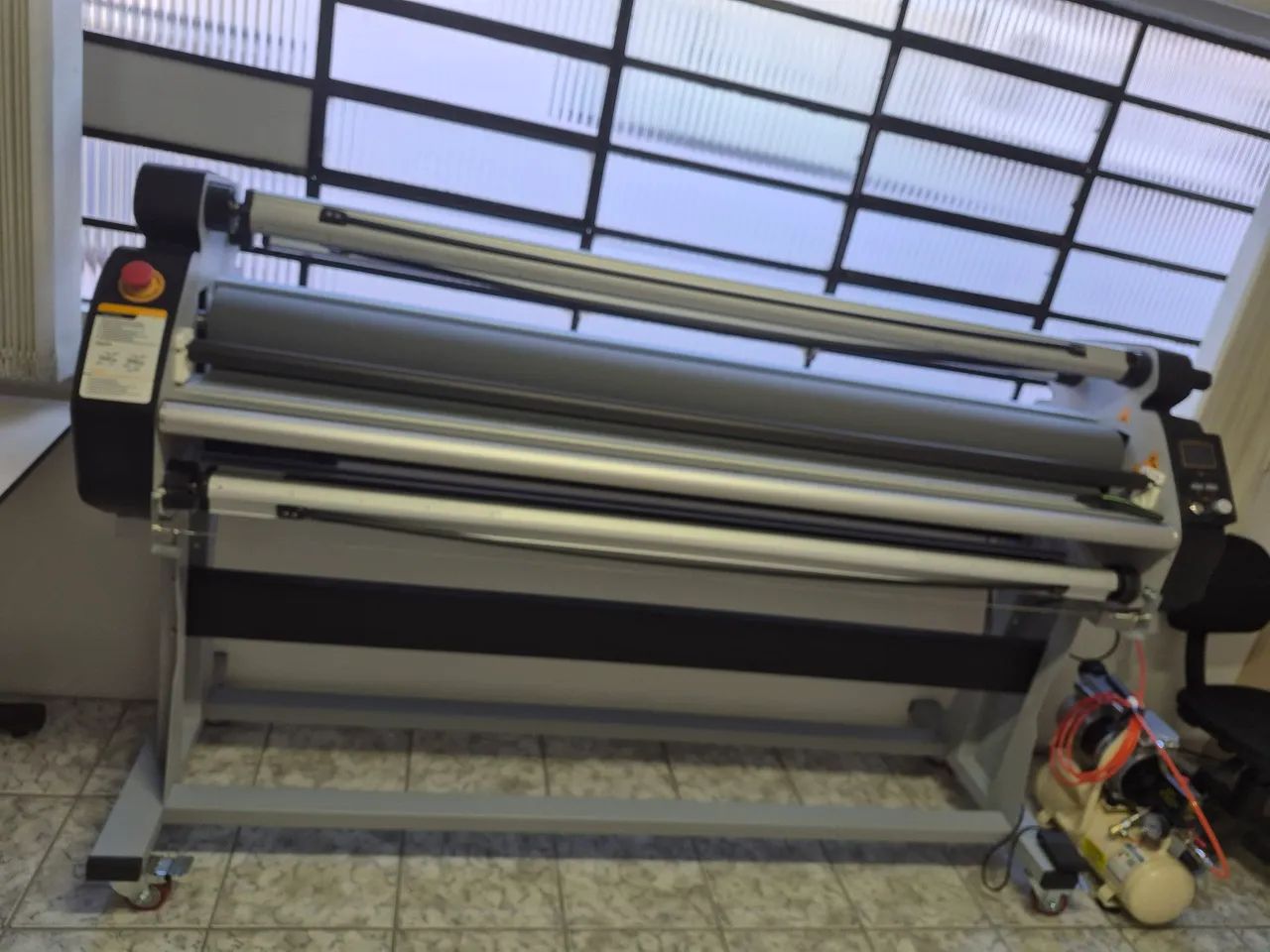 LAMINADORA 1700 D4 - 220V | OPORTUNIDADE - Foto 5