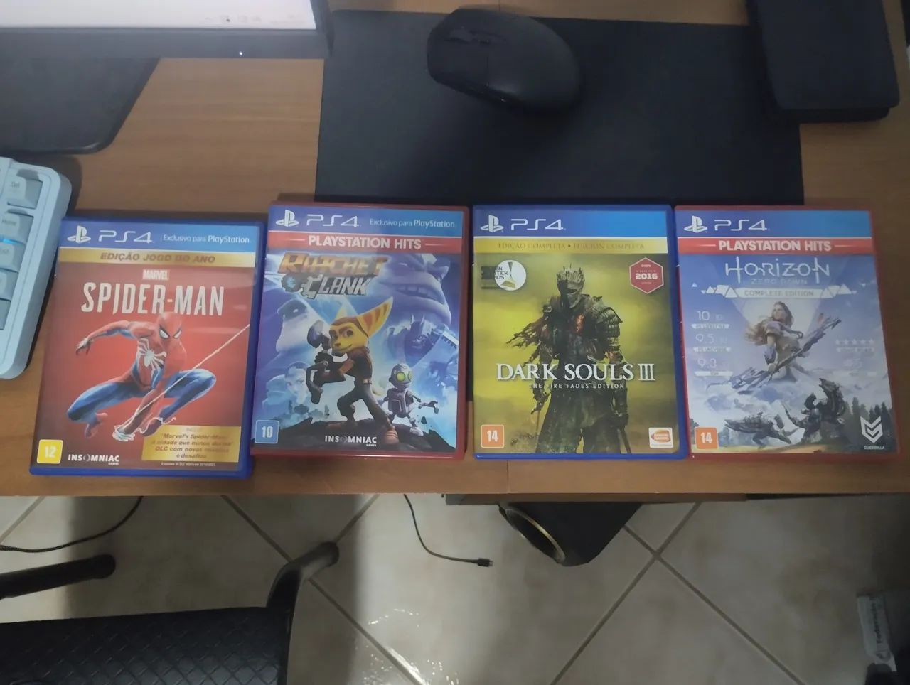PS4 Slim + 4 Jogos Físicos + Controle Original. PEGO NINTENDO