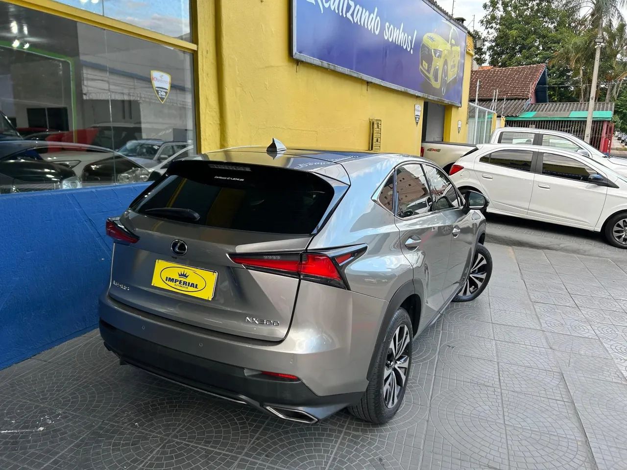 Lexus NX-200t F-sport 2.0 16V 238cv Aut., foto 4 de 13