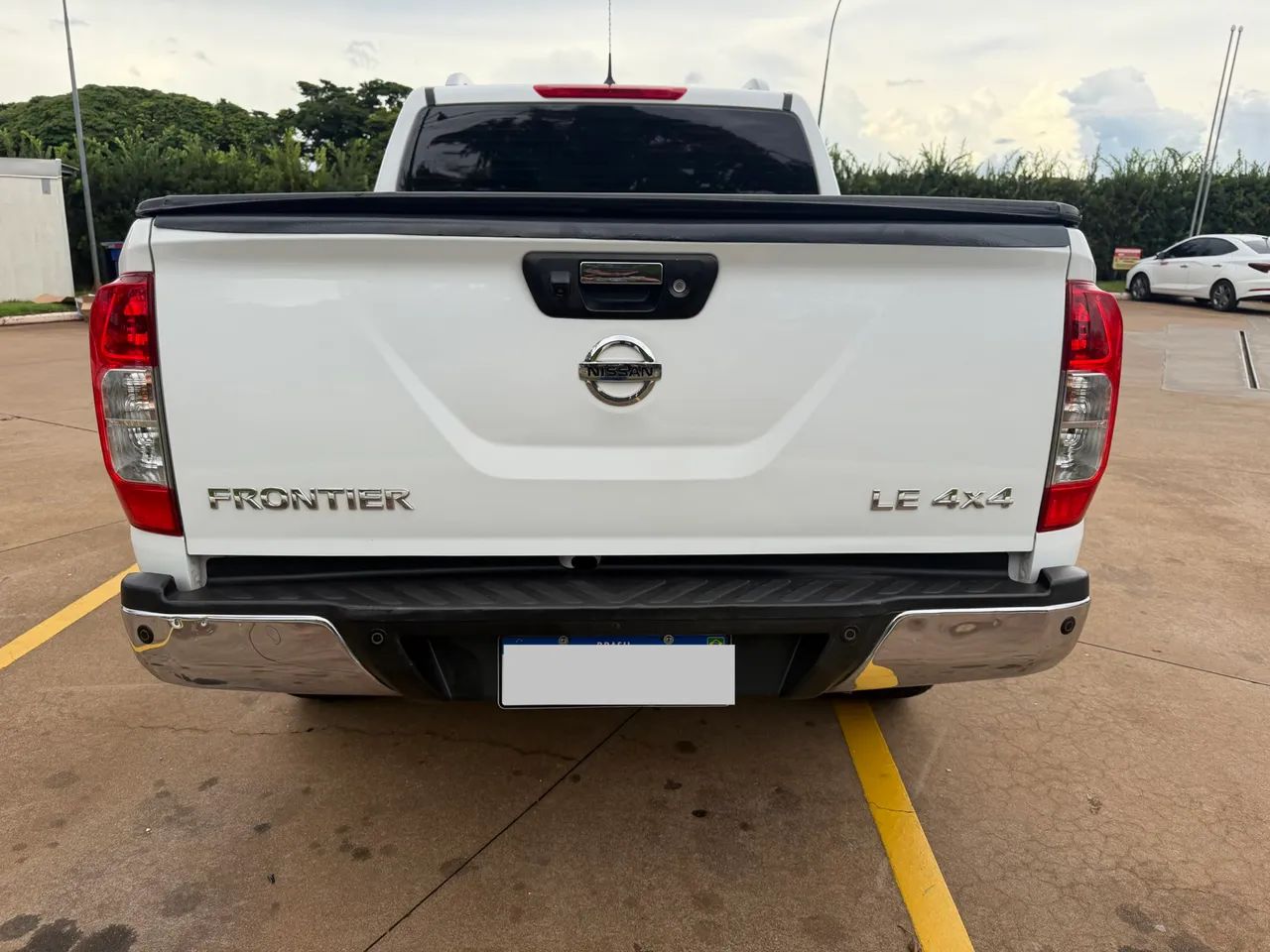 Nissan Frontier LE CD 4X4 2.3 Bi-TB Diesel Aut. 2018 - Foto 6