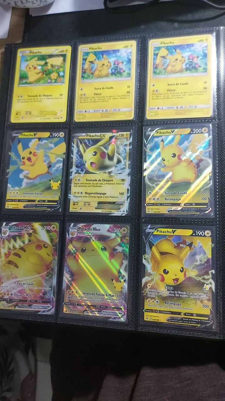 Coleção 123 cartas Pikachu, Bulbasaur, Squirtle, Charmander, Psyduck e Evoluções 