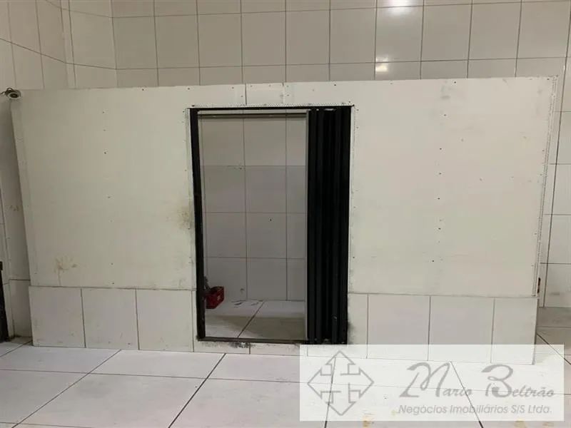Salão comercial ótimo para depósito ou cozinha - Foto 5