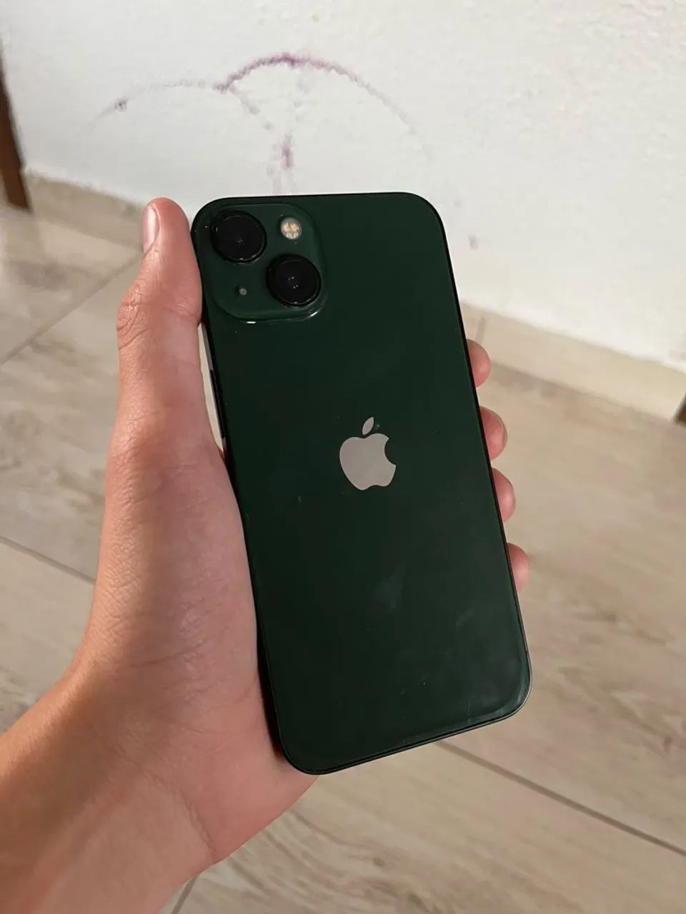 iPhone 13
