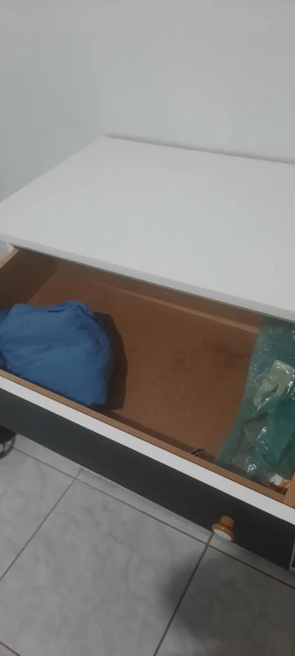 comoda 4 gavetas - Foto 3