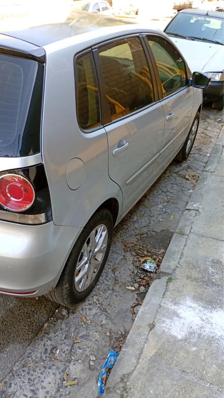 Volkswagen Polo Polo 1.6 Mi/S.Ouro 1.6 Mi Tot.Flex 8V 5p 2013
