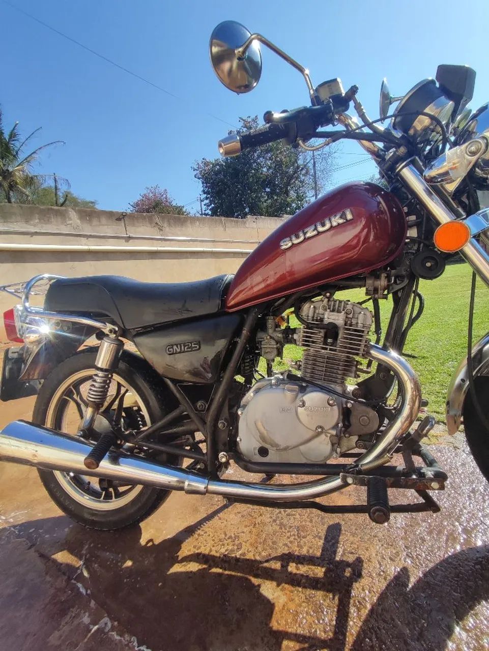 Suzuki Intruder 125 - Foto 2