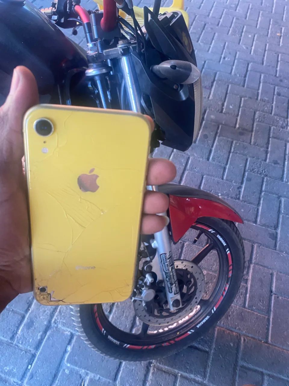 Celular iPhone 11Xr - Foto 5