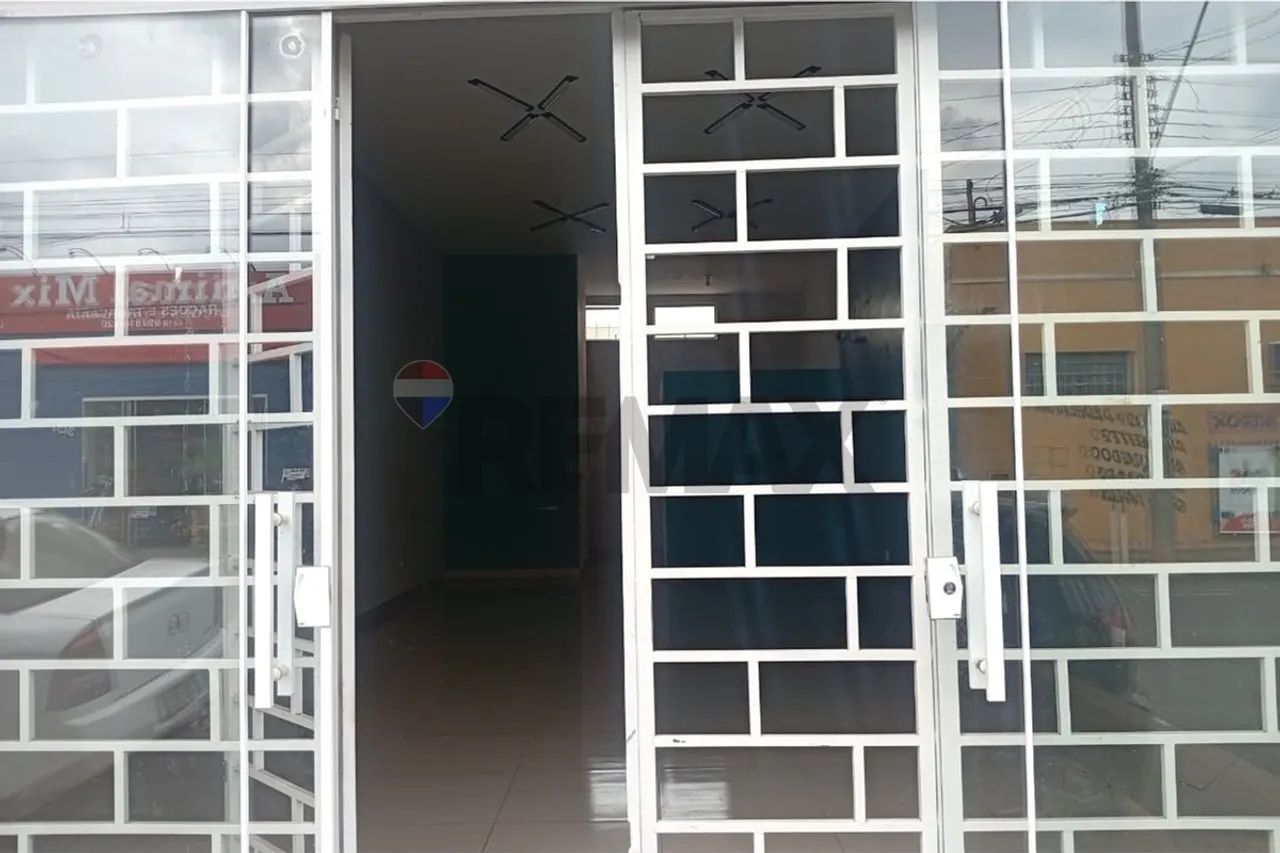 Loja Comercial Moderna em Localização Privilegiada - Foto 2