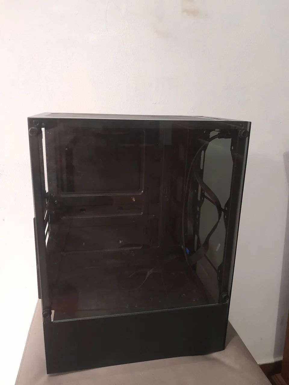 Gabinete aquário 