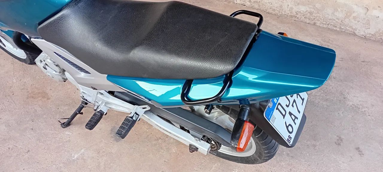 Vendo Twister 2003 é bom estado  - Foto 3